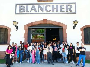 Το 2ο ΕΠΑΛ Κατερίνης στην Βαρκελώνη με το Erasmus+ ΚΑ1 Το 2ο ΕΠΑΛ Κατερίνης στην Βαρκελώνη με το Erasmus+ ΚΑ1