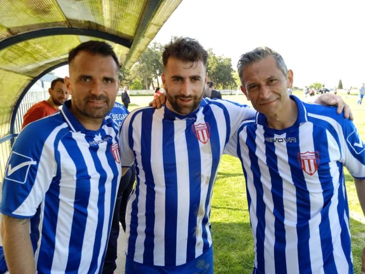 Έκλεισε και ο Κώστας Φιρινίδης στον Αιγινιακό! Έκλεισε και ο Κώστας ΦιρινΊδης στον Αιγινιακό!