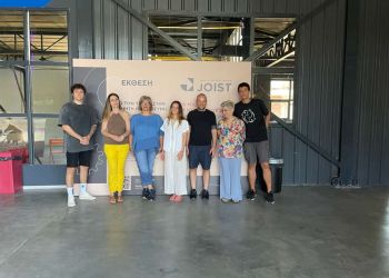 Ελληνική καλλιτεχνική ομάδα  δημιουργεί για πρώτη φορά παγκοσμίως διεθνή ολογραμματική παράσταση