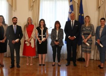 Η αξιοσύνη και το θάρρος των Ελλήνων διπλωματών αποτελεί παράδειγμα