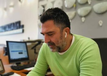 Θωμάς Αναστασιάδης: Ασυνέπεια στα όρια της κοροϊδίας