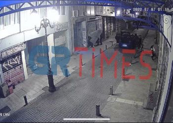 Κλοπή με λεία «μαμούθ» σε κοσμηματοπωλείο στη Θεσσαλονίκη (βίντεο)