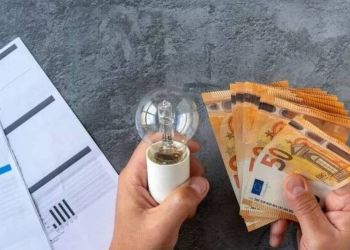 Λογαριασμοί ρεύματος: Αλλάζει ο τρόπος επιδότησης από τον Σεπτέμβριο