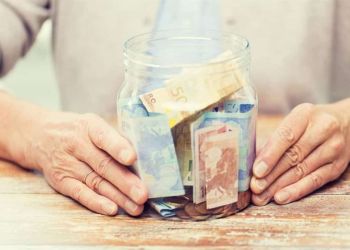 Μητσοτάκης: Καταργείται για όλους η εισφορά αλληλεγγύης και ξεπαγώνουν οι συντάξεις από 1/1/2023