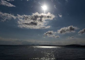 Ο Καιρός Σήμερα: Γενικά αίθριος με λίγες τοπικές νεφώσεις