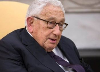 Ο Χένρι Κίσιντζερ λέει: Η Ουκρανία δεν πρέπει να εκχωρήσει τμήμα της στη Ρωσία για να εξασφαλίσει ειρήνη
