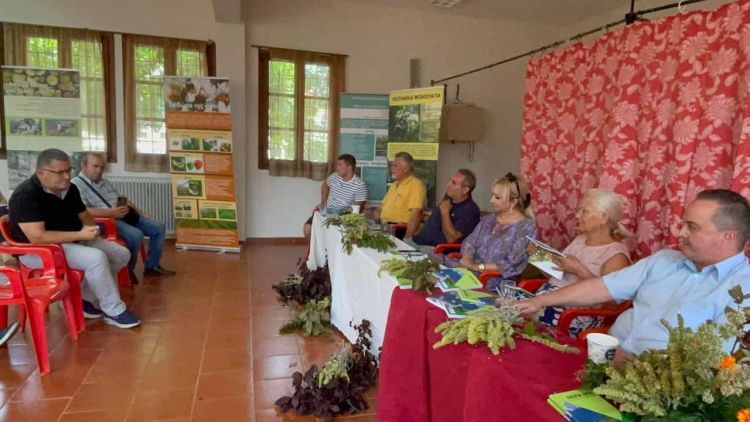 Παρουσίαση του νέου τουριστικού οδηγού  “Πιέρια Όρη – Το μπαλκόνι των Μουσών” στο Ελατοχώρι του Δήμου Κατερίνης