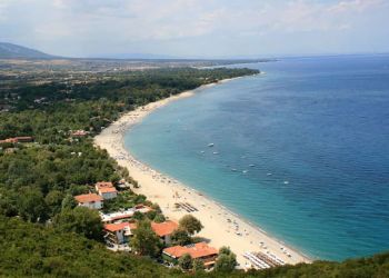 Πιερία – Τουρισμός: Ιούλιος και Αύγουστος δεν αρκούν για να σώσουν τη σεζόν