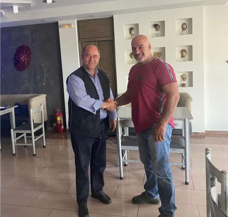 Στη ΣΥΝθεση ο Σταύρος Τσιουπλής Στη ΣΥΝθεση ο Σταύρος Τσιουπλής