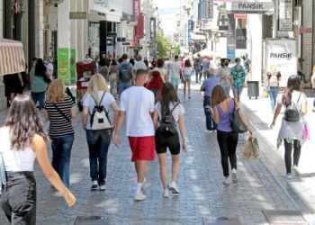Τέλη Σεπτέμβρη μπορεί να έχουμε νέα παραλλαγή του κορονοϊού – Δεν αποκλείονται στοχευμένα μέτρα