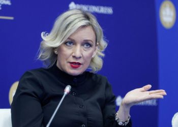 Τι παιχνίδια παίζει πάλι η Ρωσία – «Ναι, πλήξαμε στρατιωτικό σκάφος στην Οδησσό» δηλώνει τώρα η Ζαχάροβα