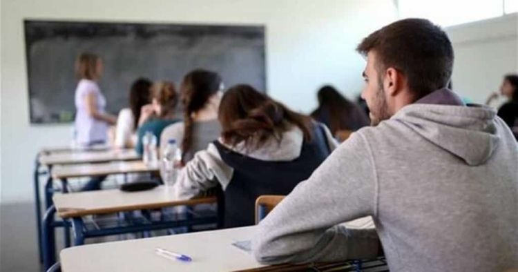 Το Βατερλό των πανελλαδικών εξετάσεων