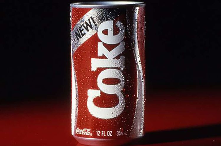 Coca Cola: Η μεγαλύτερη γκάφα στην ιστορία του μάρκετινγκ παγκοσμίως – Κινδύνεψε να χάσει τα πάντα