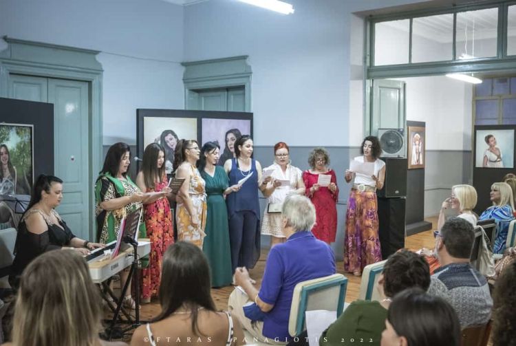 Εστία Πιερίδων Μουσών Κατερίνης: Eγκαίνια της φιλανθρωπικής έκθεσης ζωγραφικής της Κυριακή Γρηγοριάδου Eγκαίνια της φιλανθρωπικής έκθεσης ζωγραφικής της Κυριακή Γρηγοριάδου