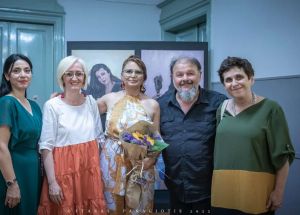 Εστία Πιερίδων Μουσών Κατερίνης: Eγκαίνια της φιλανθρωπικής έκθεσης ζωγραφικής της Κυριακή Γρηγοριάδου Eγκαίνια της φιλανθρωπικής έκθεσης ζωγραφικής της Κυριακή Γρηγοριάδου