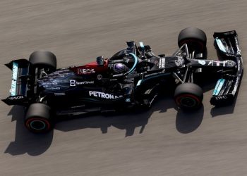 Formula 1: Χόρνερ – “Ξυπνάει” ξανά η μάχη Mercedes – Rbr