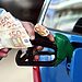 Βενζίνη: Οι Καταναλωτές Ελπίζουν Να Πληρώσουν Κάτω Από Δύο Ευρώ