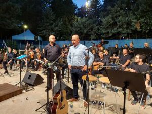 Δήμος Κατερίνης: «Όλα καλά & όλα ωραία» στη συναυλία – αφιέρωμα στον Σταύρο Κουγιουμτζή από την Πολυτονική Ορχήστρα Δήμος Κατερίνης: «Όλα καλά & όλα ωραία» στη συναυλία – αφιέρωμα στον Σταύρο Κουγιουμτζή από την Πολυτονική Ορχήστρα