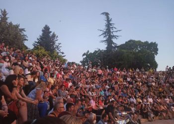 Δήμος Κατερίνης: «Όλα καλά & όλα ωραία» στη συναυλία – αφιέρωμα στον Σταύρο Κουγιουμτζή από την Πολυτονική Ορχήστρα
