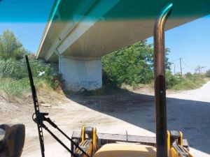 Δήμος Κατερίνης: Απομακρύνθηκαν μπάζα και σκουπίδια από τις γέφυρες στον Σ. Σταθμό