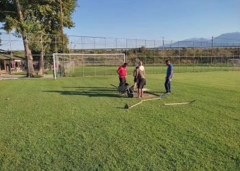 Εργασίες τοποθέτησης νέου χορτοτάπητα στο γήπεδο του Βατάν