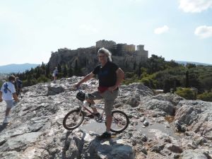 Κατερίνη – Αθήνα με …ΒΜΧ !