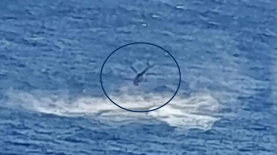 Πτώση ελικοπτέρου στη Σάμο: Εντοπίστηκε νεκρό το ένα μέλος του πληρώματος Πτώση ελικοπτέρου στη Σάμο: Εντοπίστηκε νεκρό το ένα μέλος του πληρώματος