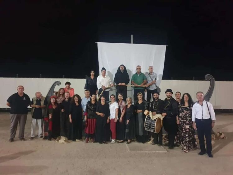 Πόντος – Τα δακρυσμένα κύματα της μνήμης: Κριτική προσέγγιση Ένωση Ποντίων Πιερίας: Πόντος τα δακρυσμένα κύματα της μνήμης – Μία συγκλονιστική θεατρική παράσταση