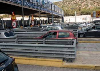 Αλλάζουν τα διόδια: Τέλος στις αλόγιστες χρεώσεις – Θα πληρώνουμε με το χιλιόμετρο