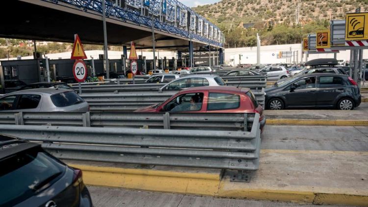 Αλλάζουν τα διόδια: Τέλος στις αλόγιστες χρεώσεις – Θα πληρώνουμε με το χιλιόμετρο Αλλάζουν τα διόδια: Τέλος στις αλόγιστες χρεώσεις – Θα πληρώνουμε με το χιλιόμετρο