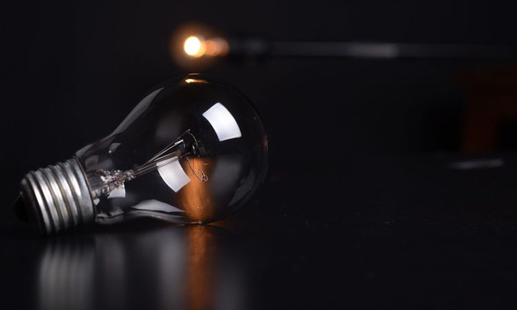 Γιγαντώνεται η ευρωπαϊκή ενεργειακή κρίση: Τεράστιες ανατιμήσεις σε φυσικό αέριο και ρεύμα