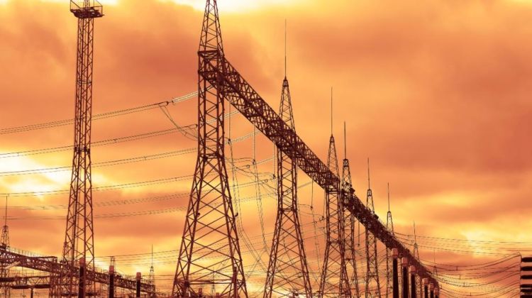 Επίσημο: Αυτές είναι οι νέες τιμές ρεύματος για όλους τους παρόχους και τα προγράμματά τους (πίνακες)