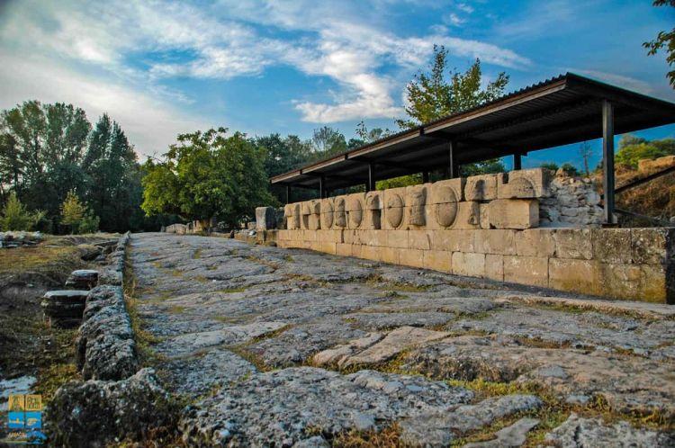 Ημερήσιες εκδρομές με βάση την Κατερίνη – Αρχαίο Δίον