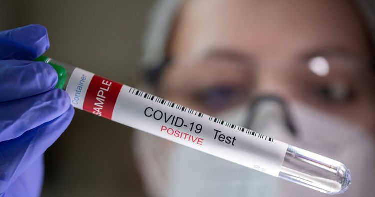 Κορονoϊός: Το έβδομο κύμα θα οφείλεται στην ακραία χαλάρωση των μέτρων