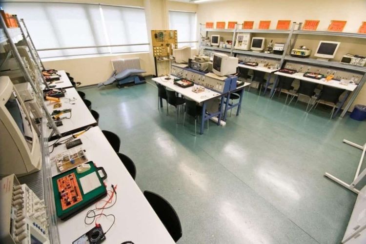 Οι επιτυχόντες στα Δημόσια ΙΕΚ φέτος είναι 13.472, ενώ άλλες 10.000 θέσεις θα δοθούν τον Σεπτέμβριο