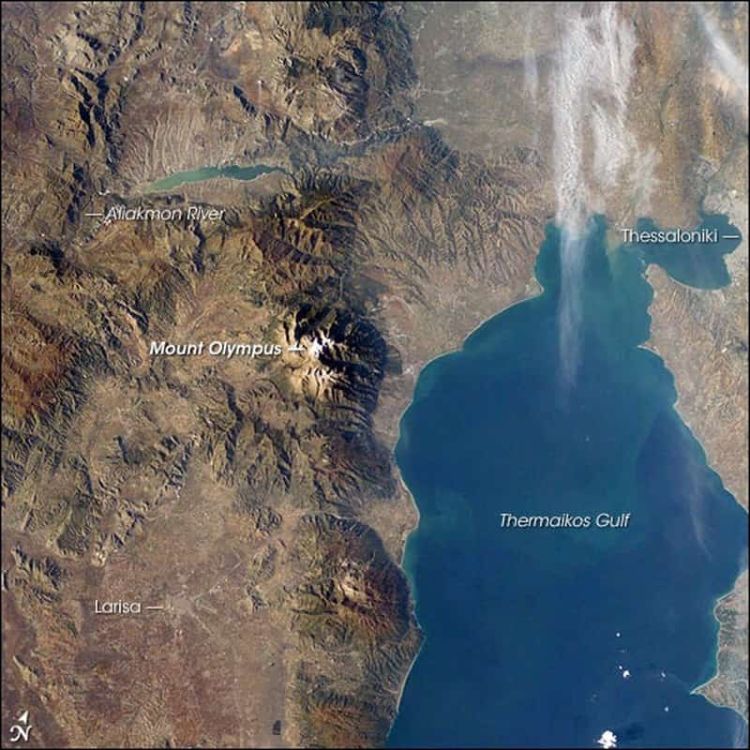 Ο Όλυμπος από τον Διεθνή Διαστημικό Σταθμό Ο Όλυμπος από τον Διεθνή Διαστημικό Σταθμό