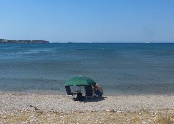 Ο Καιρός Σήμερα: Υψηλές θερμοκρασίες με νεφώσεις και τοπικές βροχές