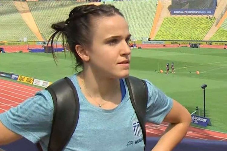 Πέταγε από τη χαρά της η Καρύδη: “Ο Θεός έκλεισε τα μάτια του και πέρασα”