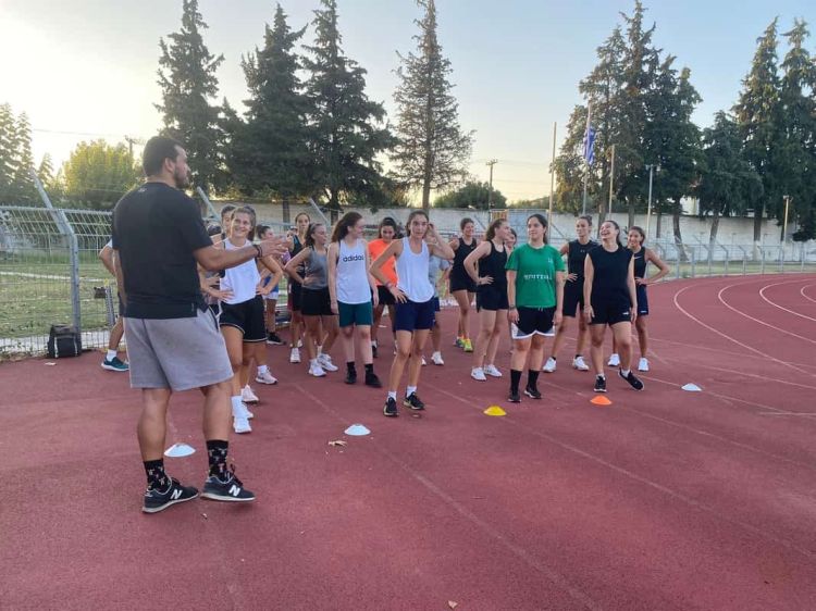 Πρώτη προπόνηση για τις γυναίκες του Πιερικού Αρχέλαου