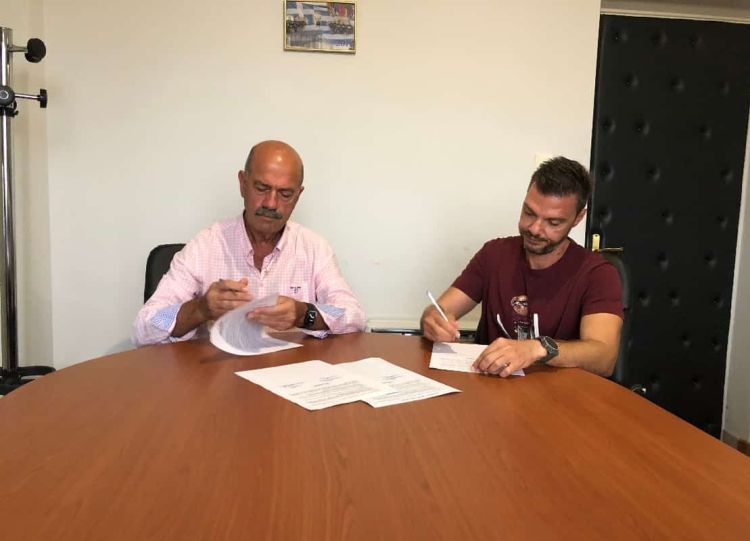 Ράμπες και χώροι υγιεινής για εξυπηρέτηση ΑΜΕΑ σε σχολικές μονάδες του δήμου Πύδνας-Κολινδρού Ράμπες και χώροι υγιεινής για εξυπηρέτηση ΑΜΕ σε σχολικές μονάδες του δήμου Πύδνας Κολινδρού