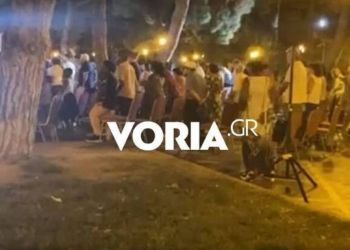 Σάλος με τις τελετές εξορκισμών στην πλατεία της πόλης