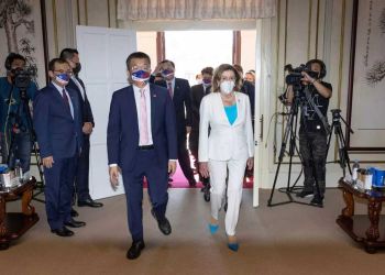 Στα άκρα η Κίνα μετά την επίσκεψη Πελόζι στην Ταϊβάν – «Οι ΗΠΑ θα πληρώσουν το τίμημα, δε θα μείνουμε έτσι»