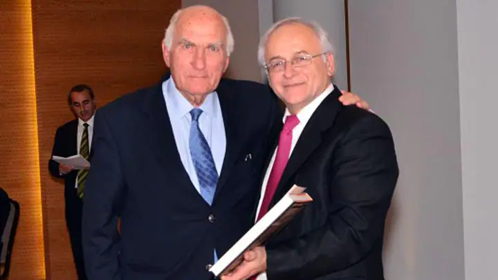 Το Φεστιβάλ Ολύμπου Αποχαιρετά τον Χαρίλαο Κωτίκα Το Φεστιβάλ Ολύμπου Αποχαιρετά τον Χαρίλαο Κωτίκα