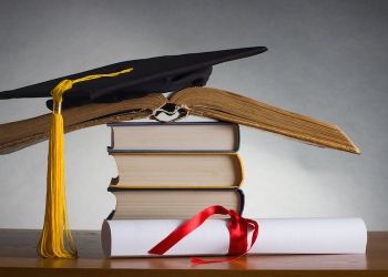 Υποτροφίες στις Περιφέρειες: Εννέα υποτροφίες στην Π. Κ. Μακεδονίας για προγράμματα σπουδών επαγγελματικής εκπαίδευσης