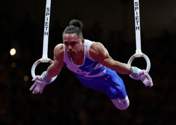 Χρυσός μύθος ο Λευτέρης Πετρούνιας – Ισοφάρισε απίστευτο ρεκόρ με έξι χρυσά μετάλλια (vid)