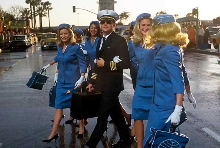 10+1 τρολιές που έγραψαν Ιστορία – Όταν ο Πάμπλο Εσκομπάρ πήγε στον Λευκό Οίκο και οι Ισλανδοί στην καταπράσινη Γροιλανδία 10+1 τρολιές που έγραψαν Ιστορία – Όταν ο Πάμπλο Εσκομπάρ πήγε στον Λευκό Οίκο και οι Ισλανδοί στην καταπράσινη Γροιλανδία