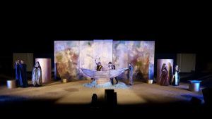 51ο Φεστιβάλ Ολύμπου - Πλημμύρισε το αρχαίο θέατρο Δίου από παιδιά, μικρά και μεγάλα ! 51ο Φεστιβάλ Ολύμπου – Πλημμύρισε το θέατρο Δίου από παιδιά, μικρά και μεγάλα !