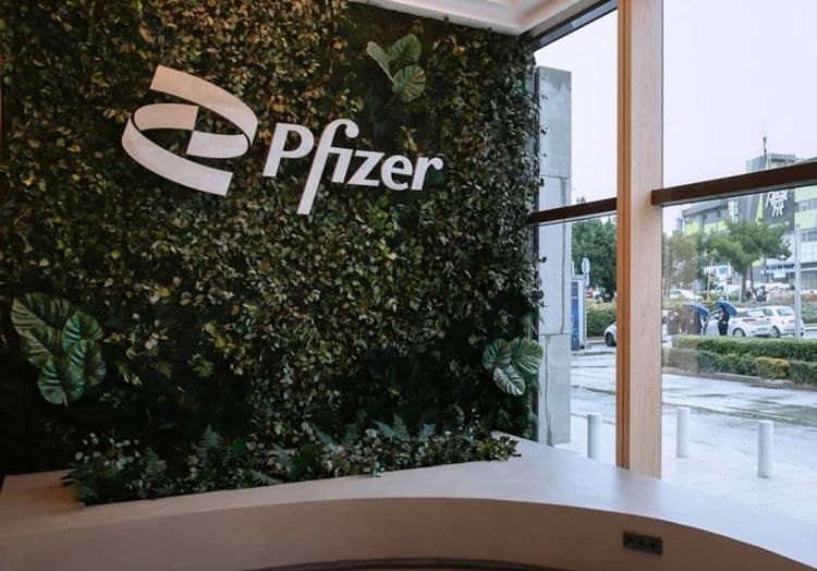Pfizer: Έκλεισε ένα έτος λειτουργίας το Κέντρο Επιχειρησιακών Λειτουργιών και Υπηρεσιών στη Θεσσαλονίκη Pfizer: Έκλεισε ένα έτος λειτουργίας το Κέντρο Επιχειρησιακών Λειτουργιών και Υπηρεσιών στη Θεσσαλονίκη