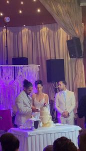 Ένας ξεχωριστός γάμος έγινε στον Ιερό Ναό Αγίου Χαραλάμπους Ένας ξεχωριστός γάμος έγινε στον Ιερό Ναό Αγίου Χαραλάμπους