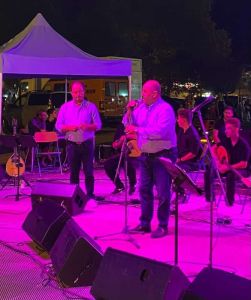 Δήμος Δίου Ολύμπου: Βραδιά γεμάτη μουσική από τον Βασίλη Λέκκα με την Ορχήστρα Νέων Δίου